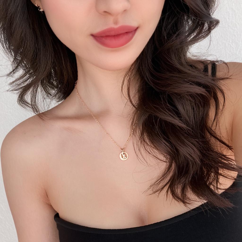"L" charm necklace