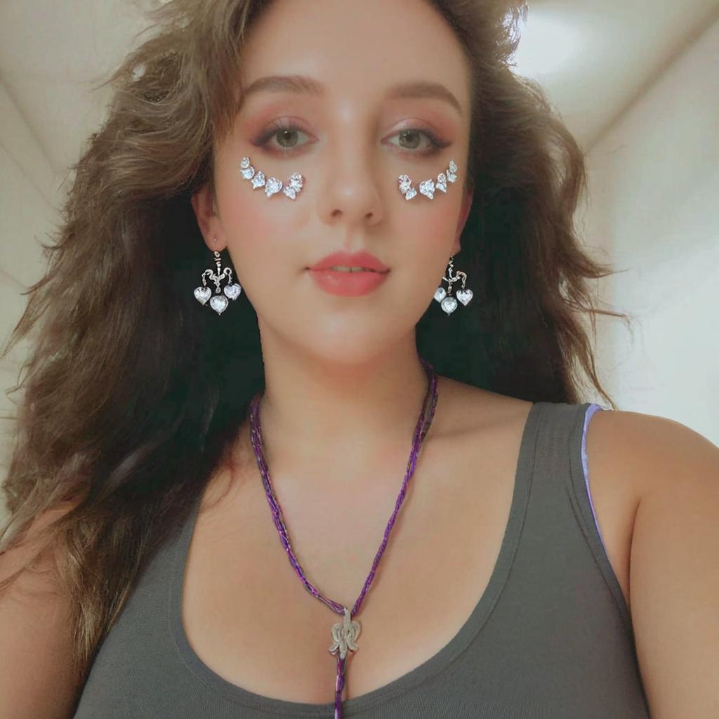 Embrace Elegance: Stunning Selfie of a Fashionista