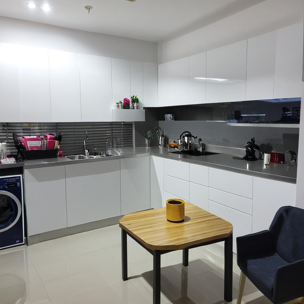 Sleek & Stylish Modern Kitchen