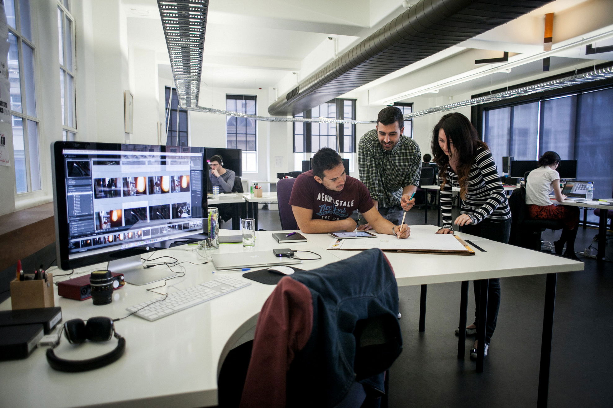 Learn how to spot the differences between Phoenix web design agencies to find the right fit for your business needs and goals.